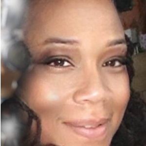 Meet your Posher, Deloris